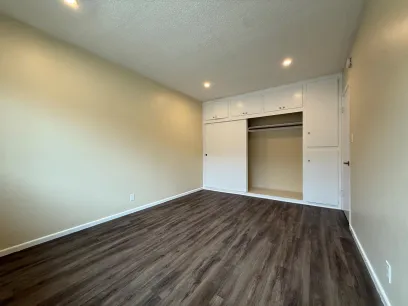 property for rent #7