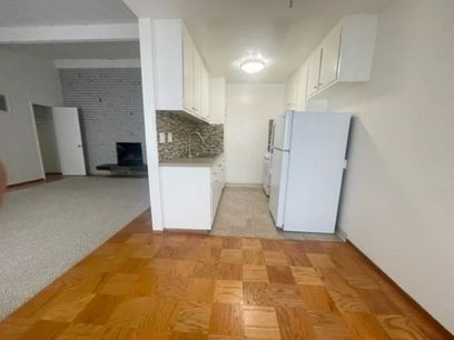 property for rent #4