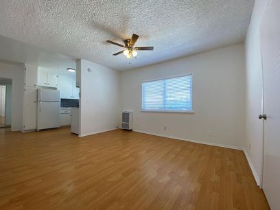 property for rent #4