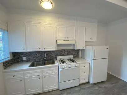 property for rent #4