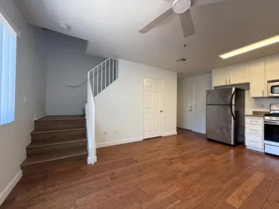 property for rent #5