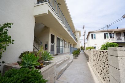 property for rent #1