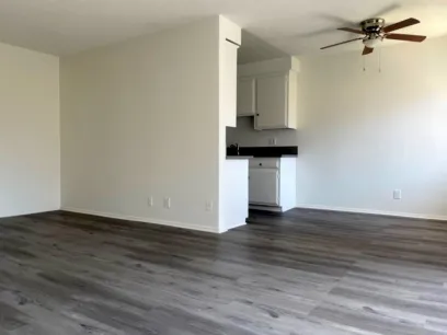 property for rent #4