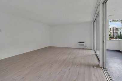 property for rent #7