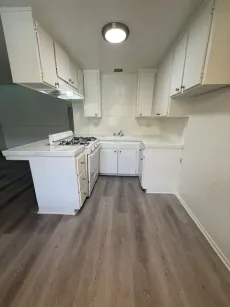 property for rent #4