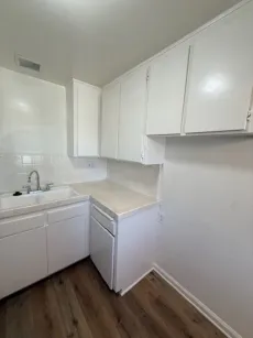 property for rent #5