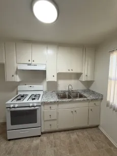 property for rent #7