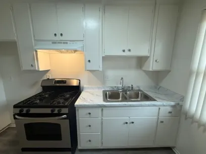 property for rent #7