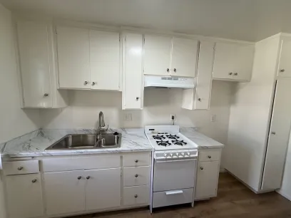 property for rent #7