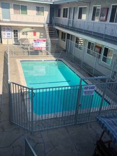 property for rent #4