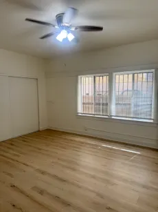 property for rent #4