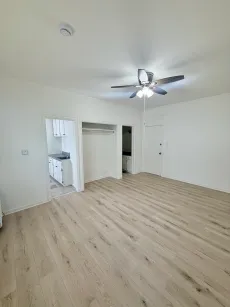 property for rent #4