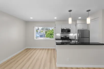 property for rent #4