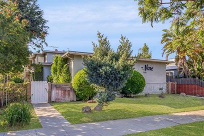 property for rent #1