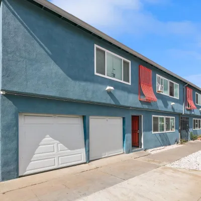 Property at 1495 Peterson Ave #05