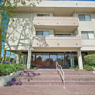 Property at 5101 Balboa Blvd #138