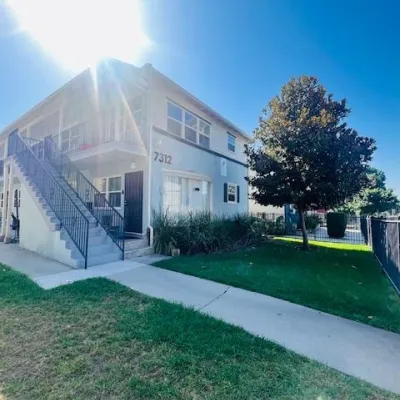 Property at 7312 Milton Ave. #E