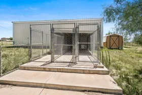 Private 10-Acre Country Retreat Minutes From Amarillo
