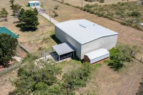 Private 10-Acre Country Retreat Minutes From Amarillo
