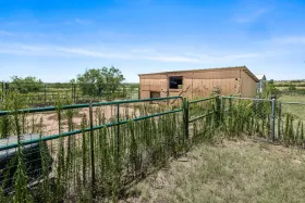 Private 10-Acre Country Retreat Minutes From Amarillo