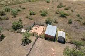Private 10-Acre Country Retreat Minutes From Amarillo